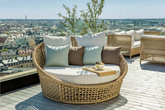 rund solsäng,sunbrella,formlagret